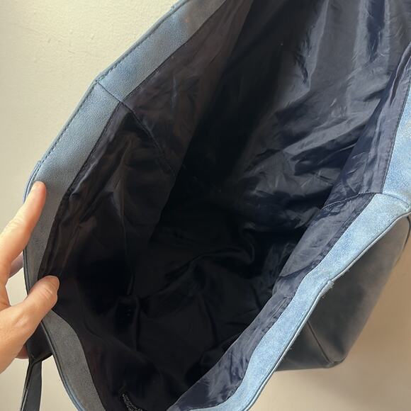 Saks Fifth Avenue Open Shopping Tote Faux Leather/Suede Blue Shoulder Bag 21x15 - Picture 5 of 13
